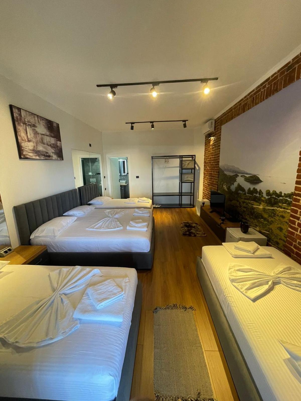 Aries Apartments Sarandë Eksteriør billede