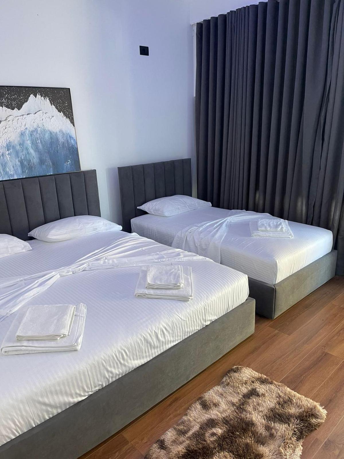 Aries Apartments Sarandë Eksteriør billede