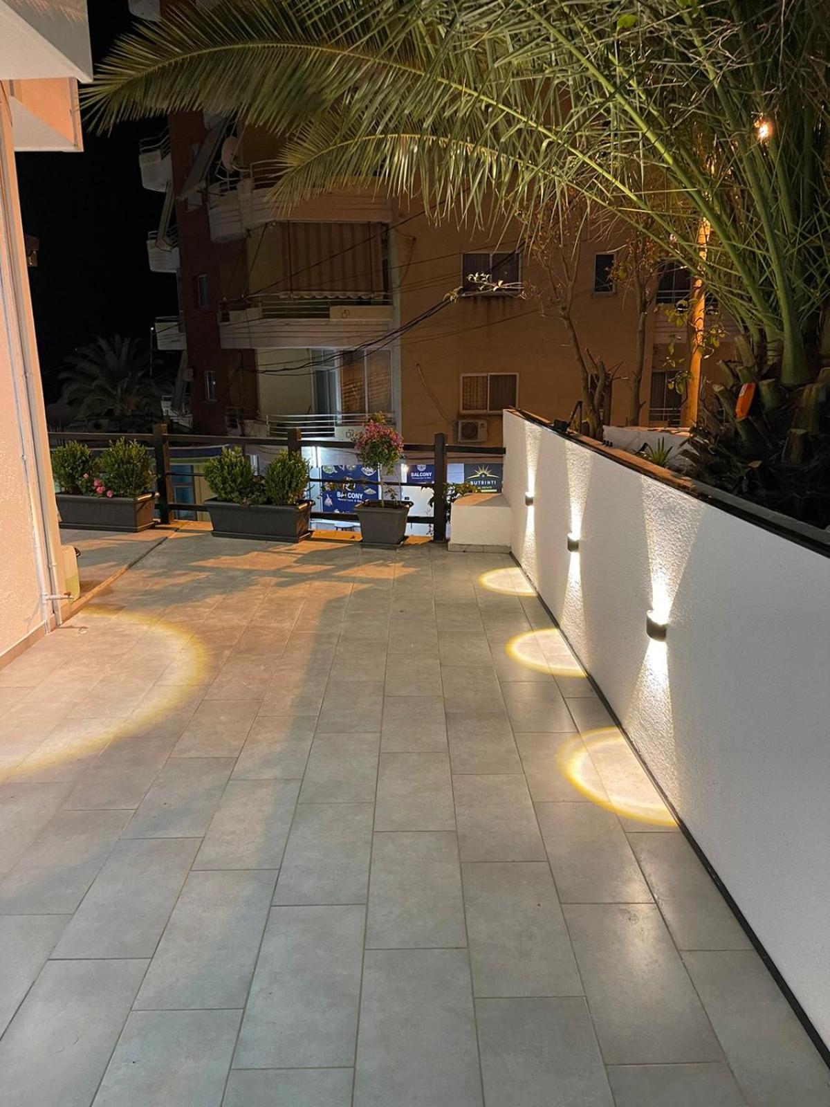 Aries Apartments Sarandë Eksteriør billede