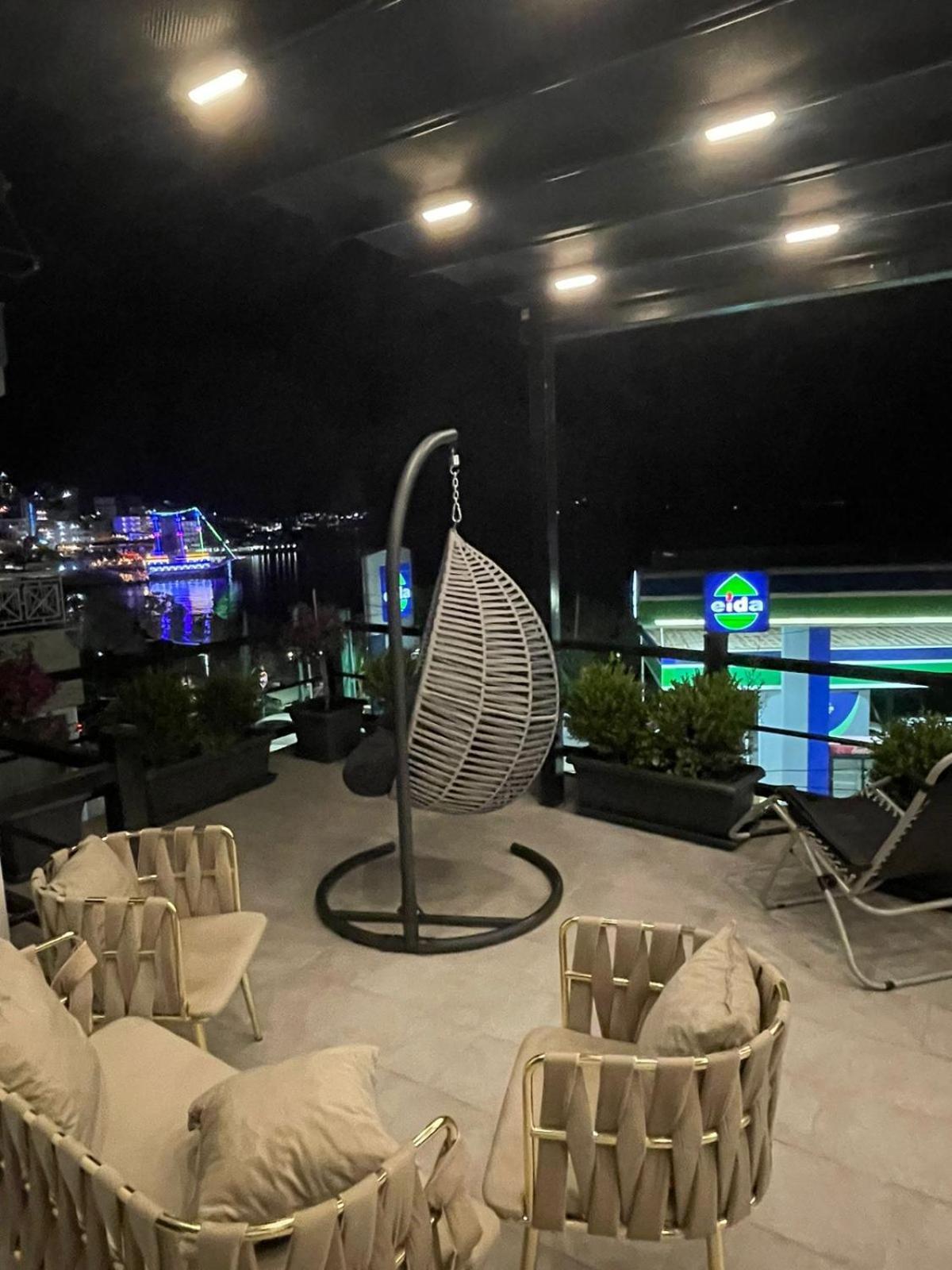Aries Apartments Sarandë Eksteriør billede