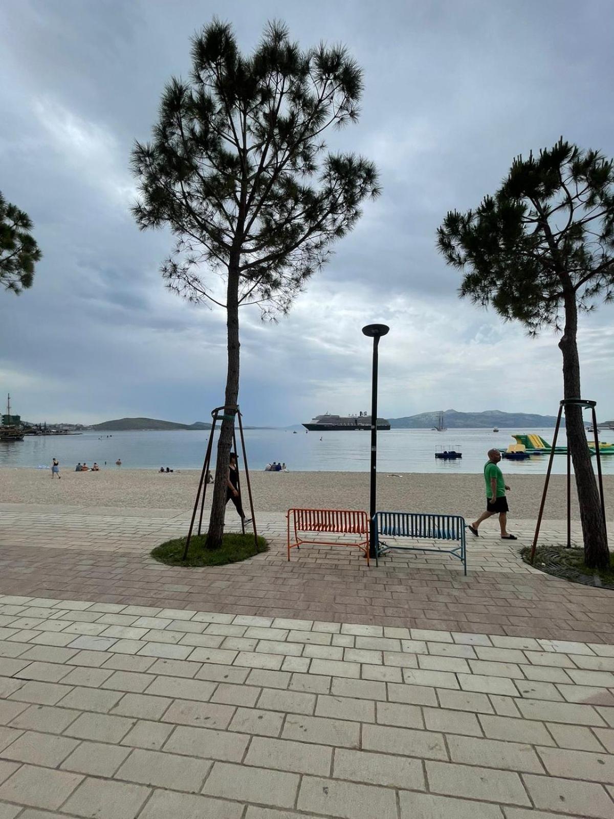 Aries Apartments Sarandë Eksteriør billede