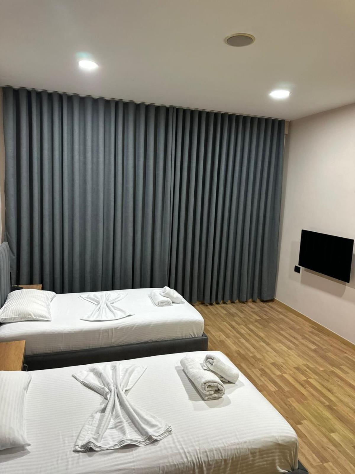 Aries Apartments Sarandë Eksteriør billede